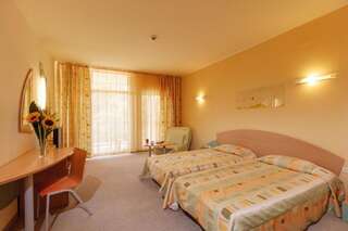 Отель Atlas Hotel All Inclusive Золотые Пески Двухместный номер с 2 отдельными кроватями (для 2 взрослых)-3